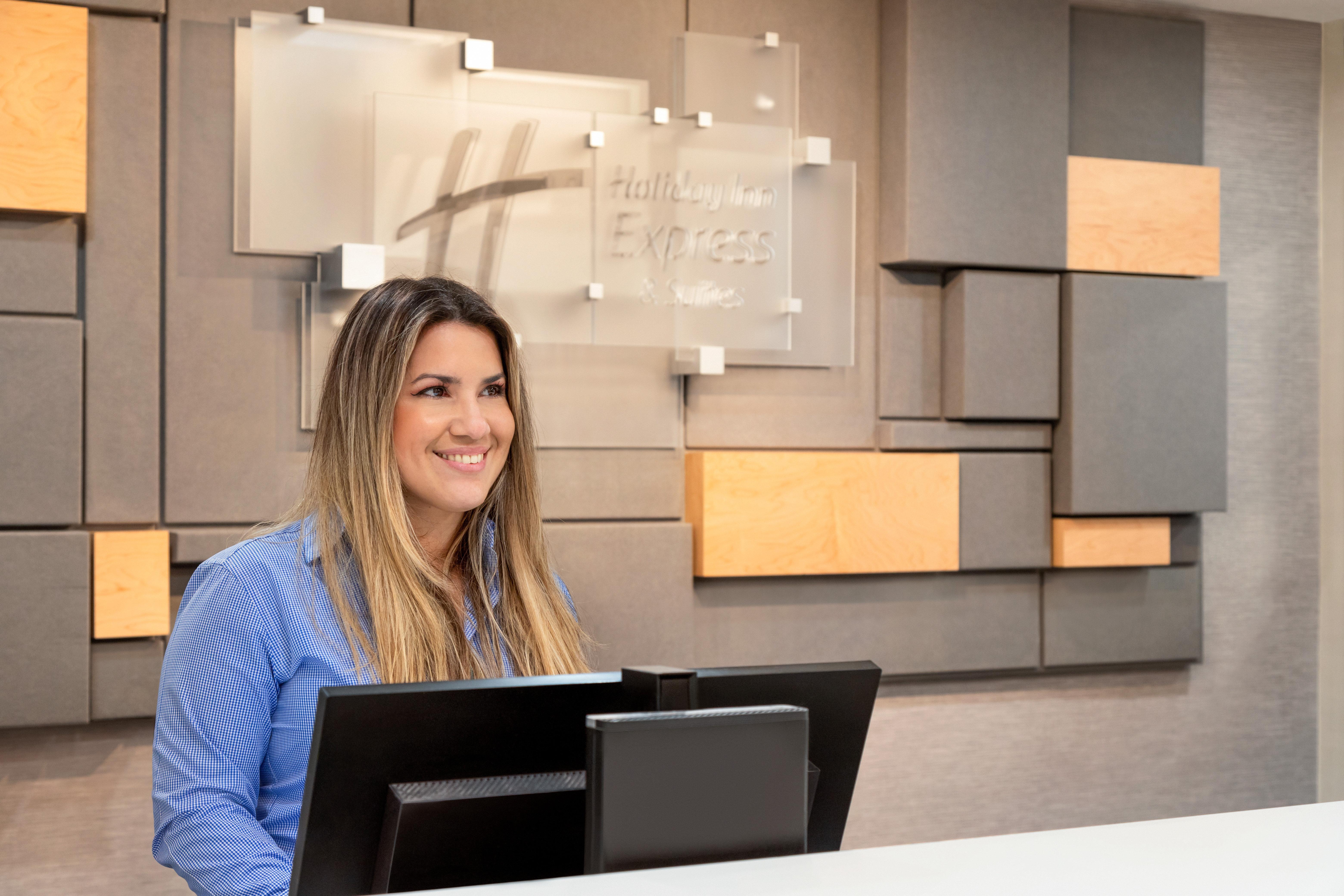Holiday Inn Express & Suites Pembroke Pines-Sheridan St By Ihg מראה חיצוני תמונה