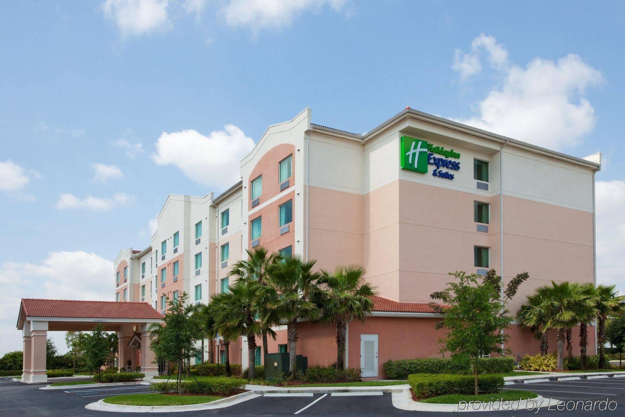 Holiday Inn Express & Suites Pembroke Pines-Sheridan St By Ihg מראה חיצוני תמונה